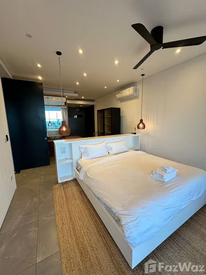 The Flourish Condo - bedroom